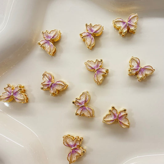 A7.Gold butterfly bead