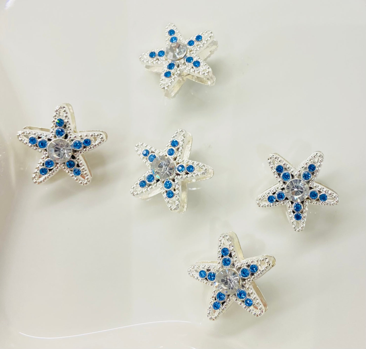 A10.Blue sea star metal bead